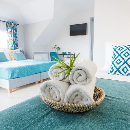 Joya Ofrynio Stylish Suites Ofrínion Exteriér fotografie