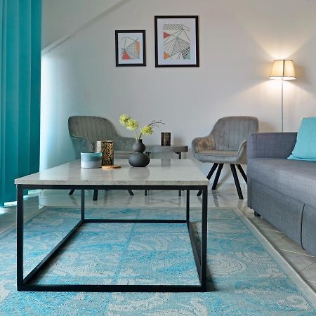 Joya Ofrynio Stylish Suites Ofrínion Exteriér fotografie