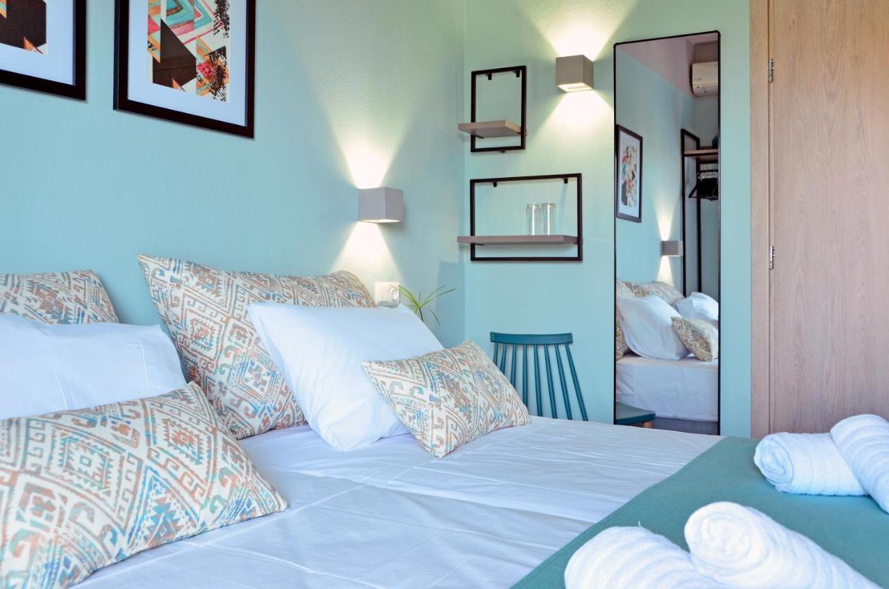 Joya Ofrynio Stylish Suites Ofrínion Exteriér fotografie