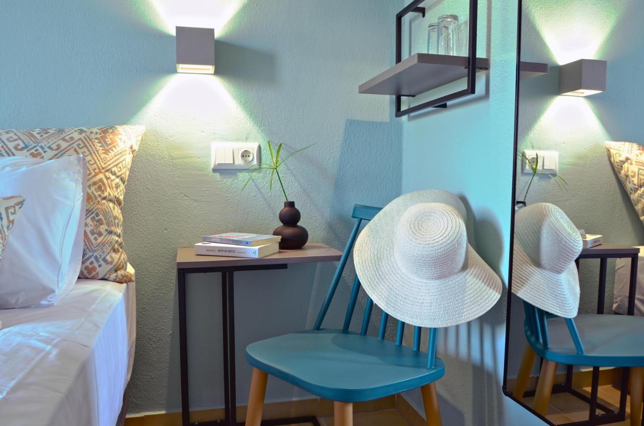 Joya Ofrynio Stylish Suites Ofrínion Exteriér fotografie